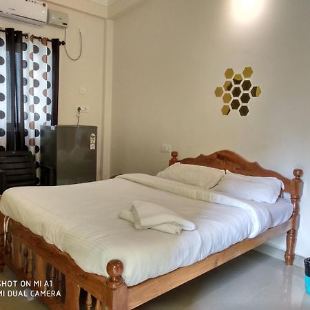 Candolim Beach Place Екстер'єр фото