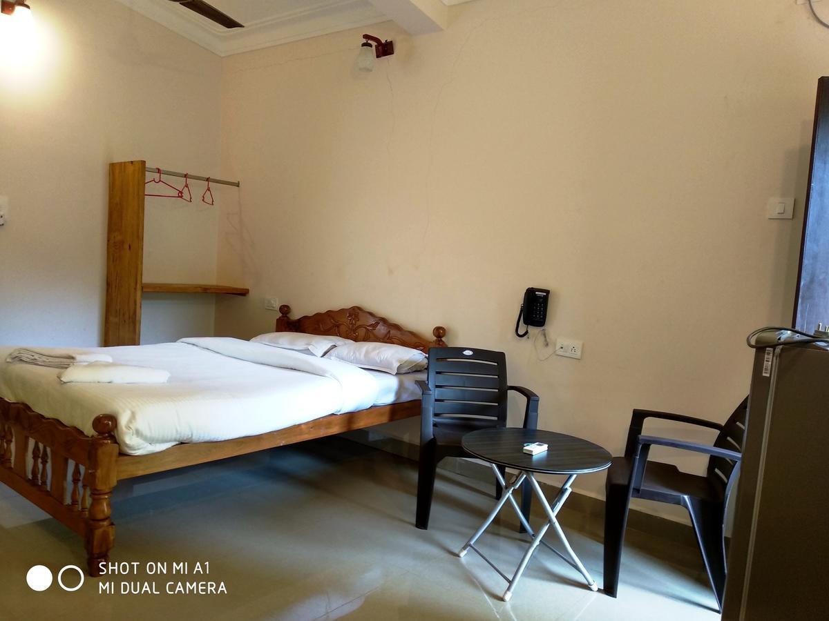 Candolim Beach Place Екстер'єр фото