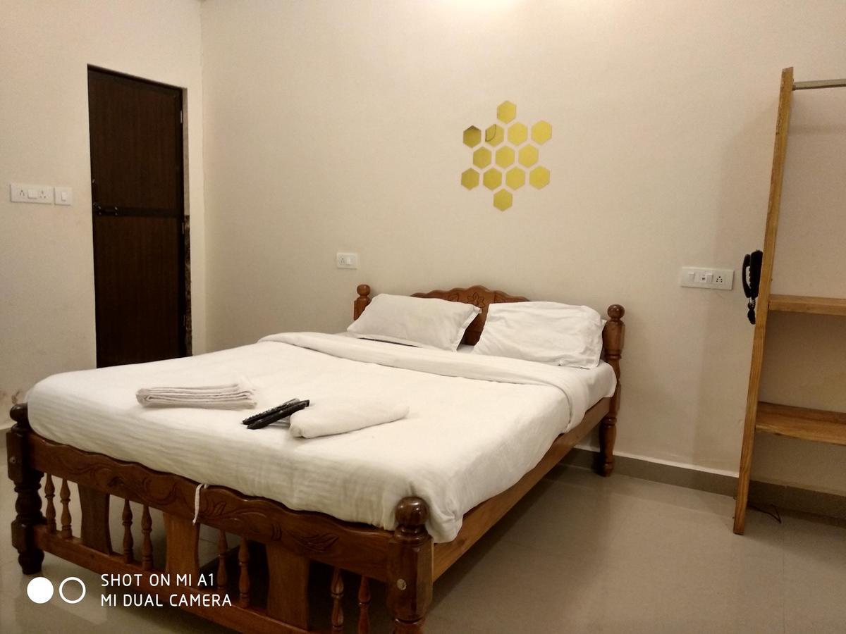Candolim Beach Place Екстер'єр фото