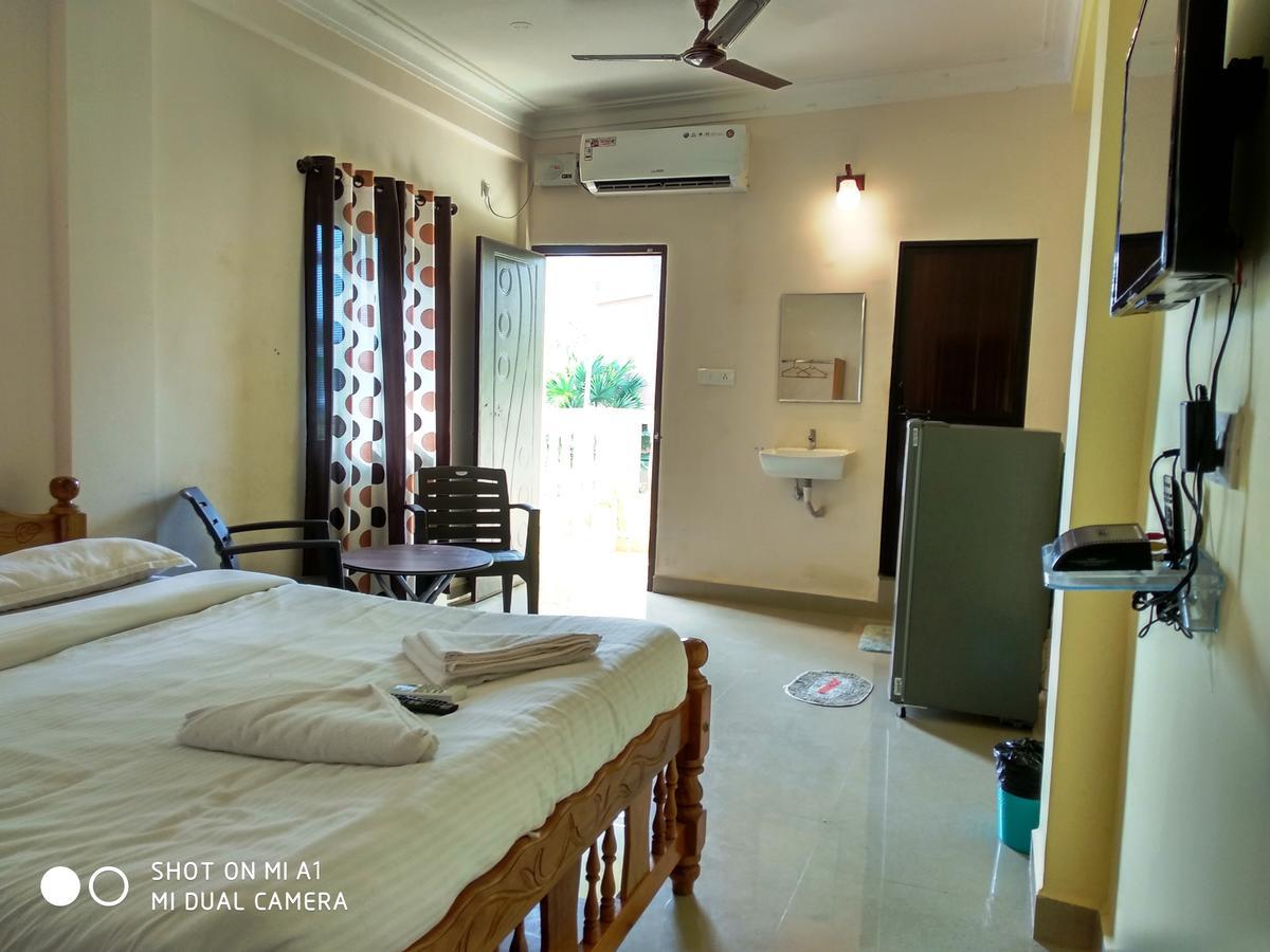 Candolim Beach Place Екстер'єр фото
